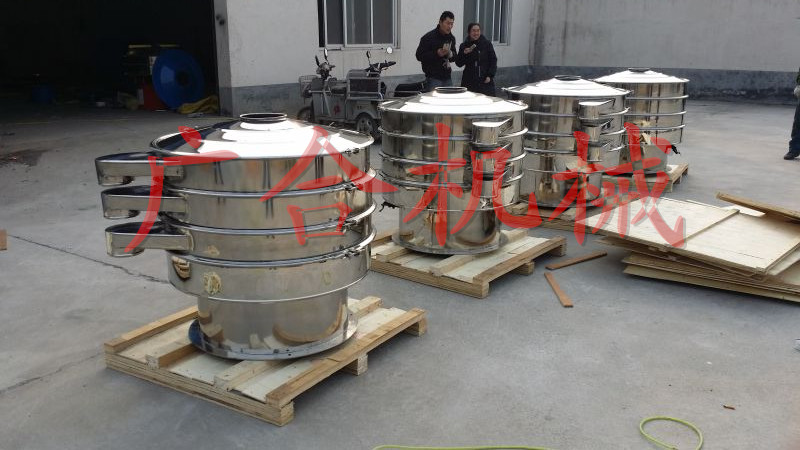 俄羅斯出口全不銹鋼振動篩準(zhǔn)備發(fā)貨！